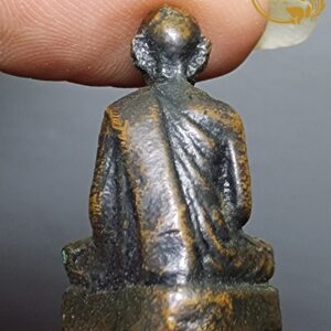 Alternative view of รูปหล่อรุ่นแรก พ.ศ.2511 หลวงปู่ขาว อนาลโย วัดถ้ำกลองเพล จังหวัดหนองบัวลำภู