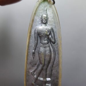 Alternative view of พระใส ปางลีลา ปี 2520  พิมพ์ใหญ่ เนื้อชินตะกั่ว วัดโพธิ์ชัย จังหวัดหนองคาย