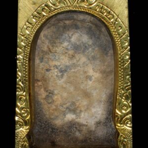 Alternative view of พระสมเด็จปิลันทน์ วัดระฆัง พิมพ์ปรกโพธิ์ ซุ้มสี่เหลี่ยม