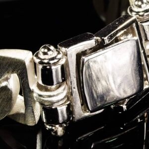 Alternative view of ล็อคเลสข้อมือ ข้อล็อคสายเลส เนื้ออัลปาก้า