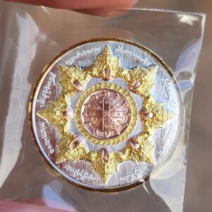 Alternative view of ปิดตาพังพระกาฬ รุ่นแรก หลวงมหาปู่ศิลา สิริจันโท วัดสวนธรรมปิติ จังหวัดกาฬสินธุ์