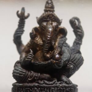 รูปหล่อพระพิฆเนศ ปี 2548 หลวงปู่หงษ์ พรหมปัญโญ วัดเพชรบุรี จังหวัดสุรินทร์