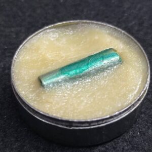 Alternative view of ขี้ผึ้ง "สาริกาป้อนเหยื่อไตรมาส 63" หลวงพ่อเจ้าคุณเจริญ ฐานยุตโต วัดโนนสว่าง จังหวัดอุดรธานี