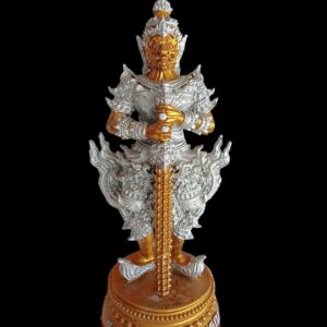 รูปหล่อบูชาท้าวเวสสุวรรณ หลวงพ่อพัฒน์ ปุญฺญกาโม วัดห้วยด้วน จังหวัดนครสวรรค์