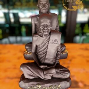 Alternative view of พระบูชาหลวงปู่มั่น ภูริทัตโต/พระบูชาหลวงตามหาบัว ญาณสัมปันโน