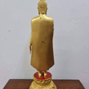 Alternative view of พระบูชาพระร่วงโรจนฤทธิ์ วัดพระปฐมเจดีย์ จ.นครปฐม