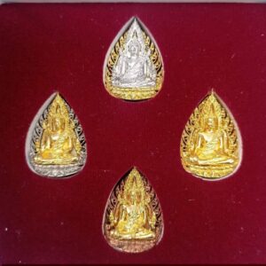 Alternative view of พระพุทธชินราช รุ่น มหาจักรพรรดิ ปี 2559 เจ้าคุณธงชัย และหลวงพ่อเจริญ ร่วมปลุกเสก